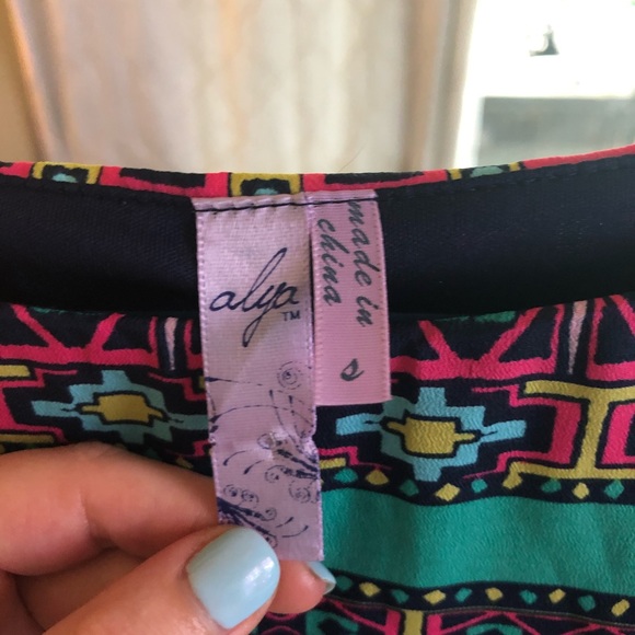 Dress - Picture 2 of 2